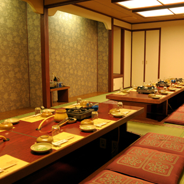 鳥よし茶屋店内