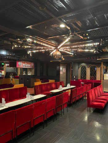 ヤングラウンジ　ザ・フレッシュ